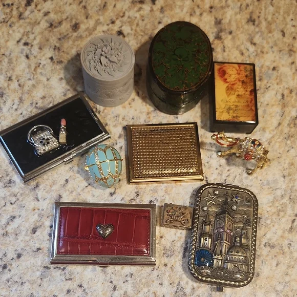 Vintage Trinket Boxes, Compacts, Credit Card Holders Set Of 10 Damaged - Picture 1 of 11
